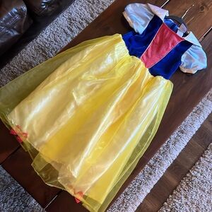 Snow White costume